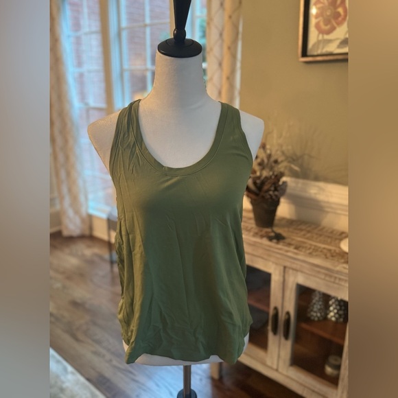 lululemon athletica Tops - NWT Lululemon Green Love Tank Top - 6